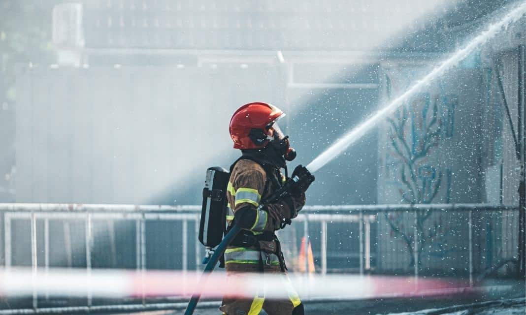 Warszawa: Międzynarodowy Dzień Strażaka – W jaki sposób uczcić bohaterów codzienności?