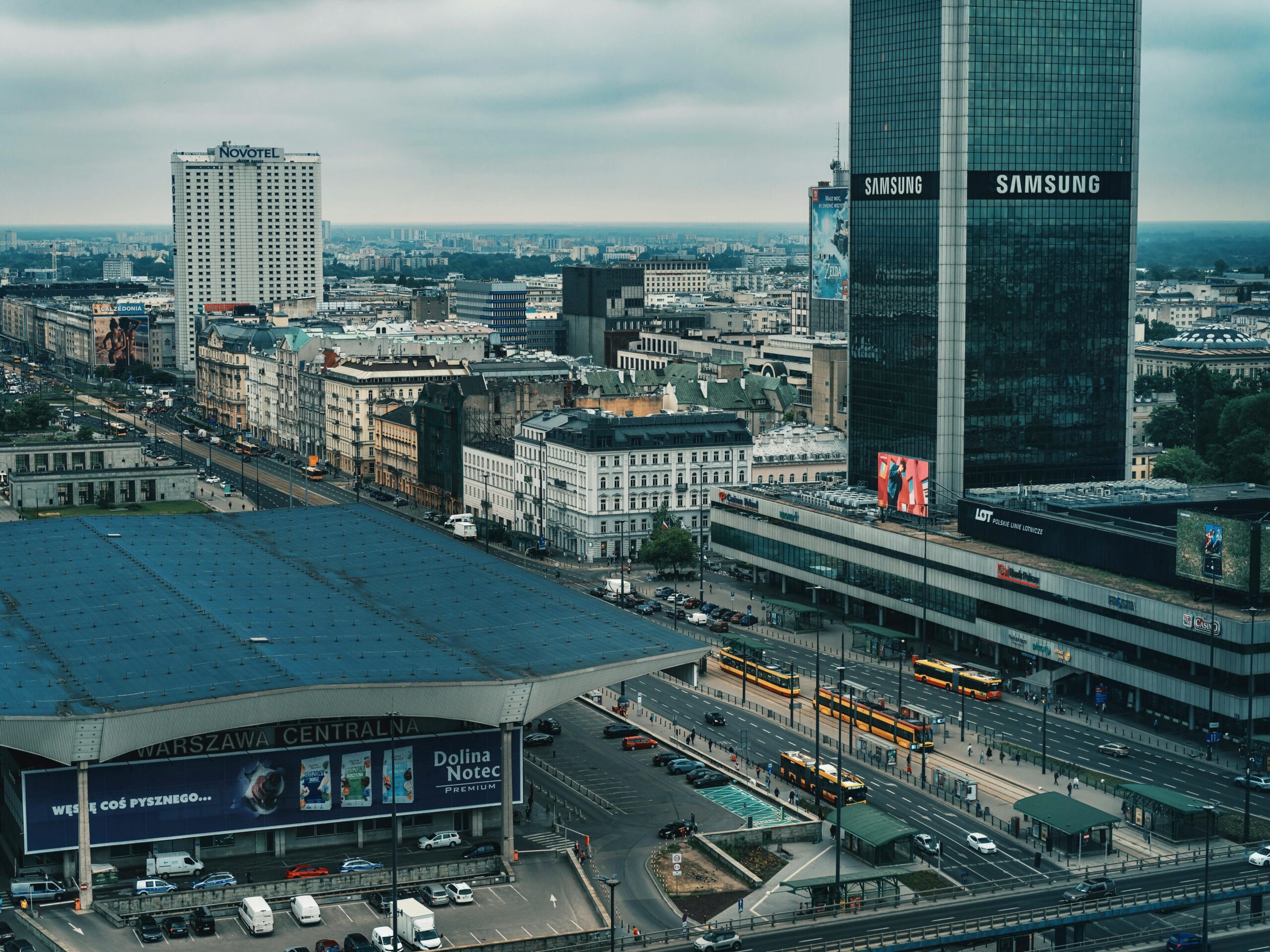 Które dzielnice Warszawy są najdroższe? Architektura, prestiż i ewolucja stołecznego rynku nieruchomości