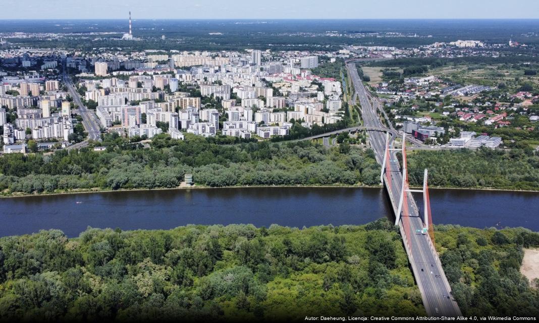 Warszawa zaprasza na akcję „Łączy nas choinka” – wsparcie dla samotnych seniorów